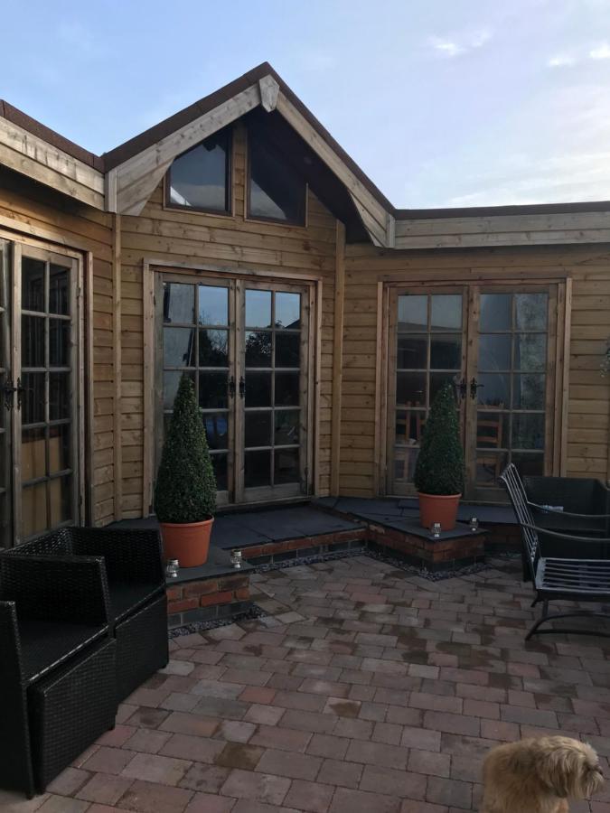 Bed and Breakfast Mickering Barn Aughton Esterno foto